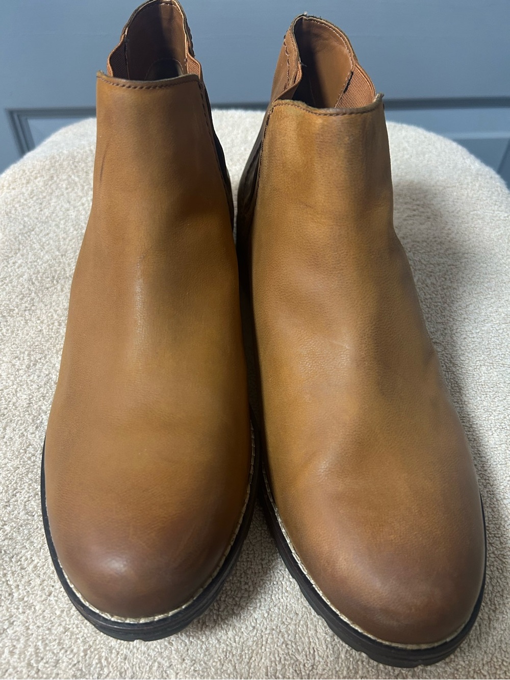 Clark’s “Clarkwell” dark tan leather pull on ankle boots. NEW?? Women’s size 11